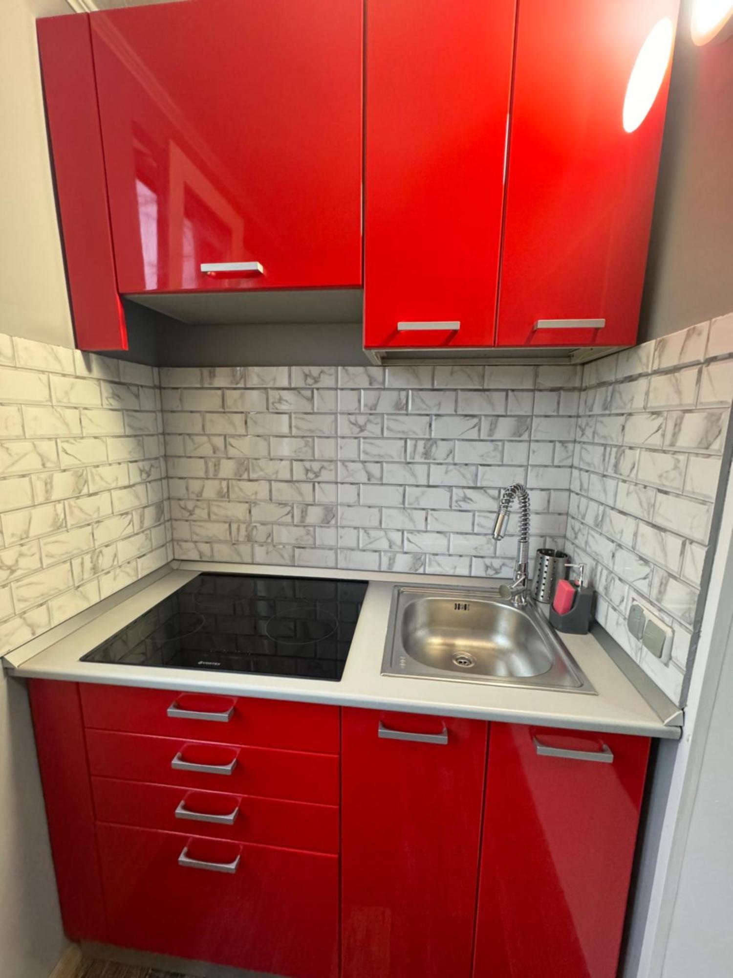 Red Dhomes . Near Nymphaea Oradea Exterior foto